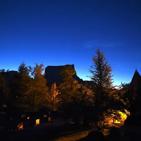 Chateau De Passieres Chichilianne